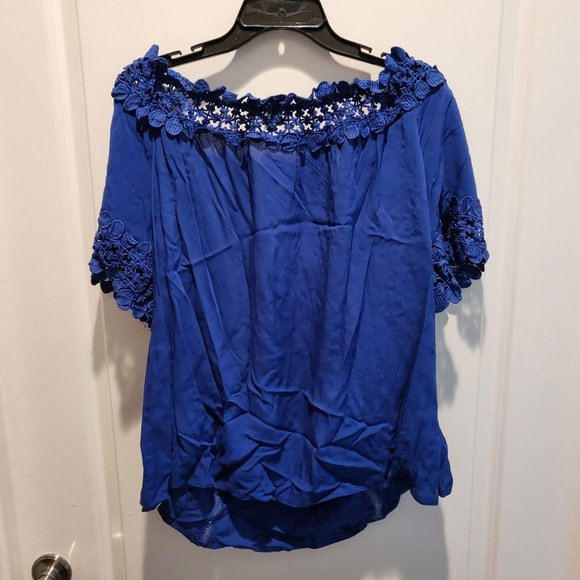 Fabiola Brand Womens Blouse - Picture 3 of 4